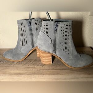 Crown Vintage Women's Suede Heeled Boots,Blue Gray Color,Cutout Style,Size 6.5?